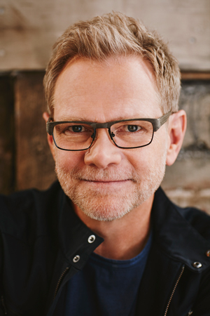 Steven Curtis Chapman, CCM Magazine - image