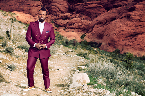 VaShawn Mitchell, CCM Magazine - image
