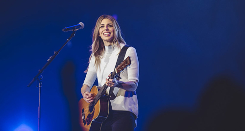 Brooke Ligertwood, Hillsong Worship, CCM Magazine - image