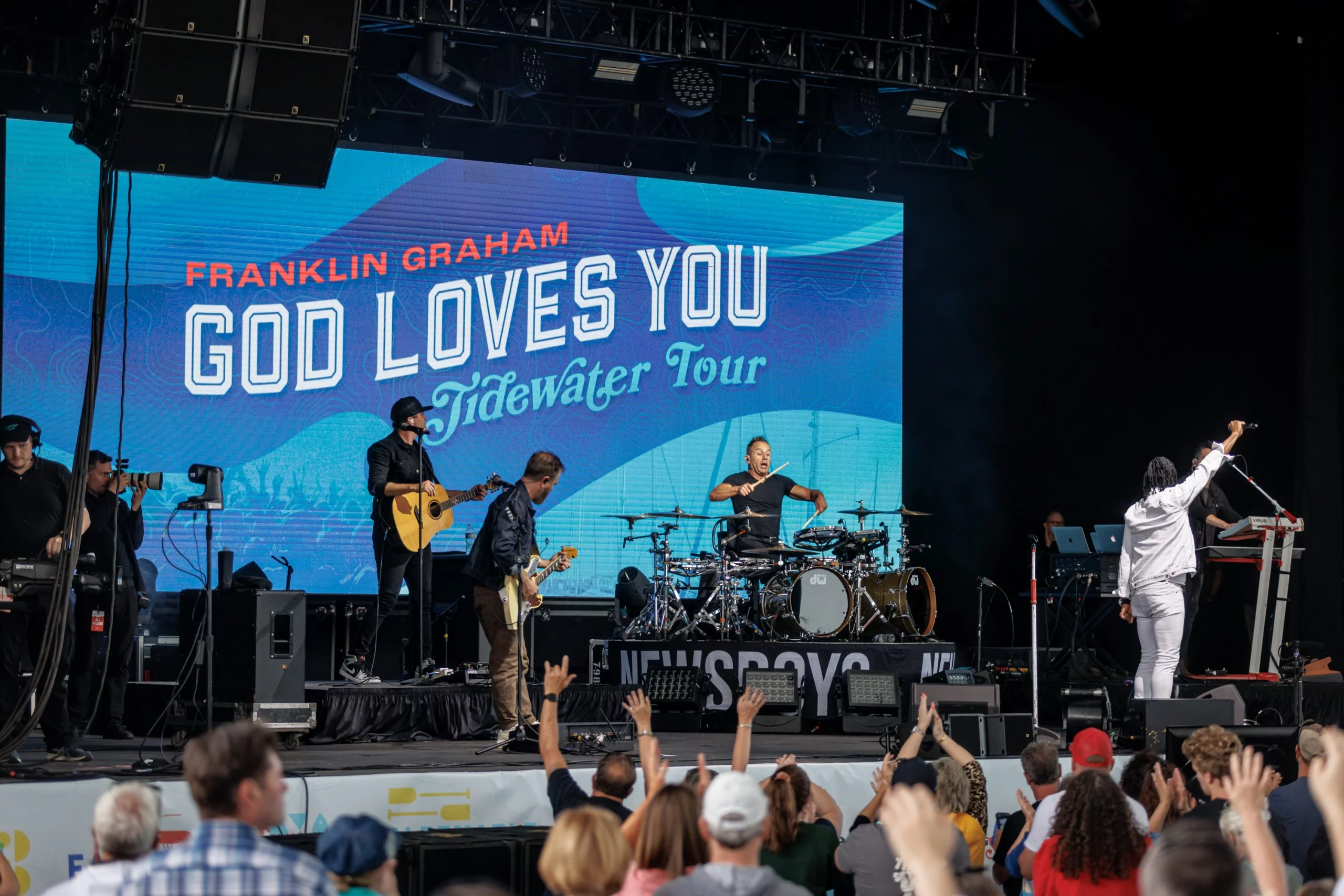 27 Newsboys Portsmouth VA 5-6-2023 by Annette Holloway for CCM Mag-8829