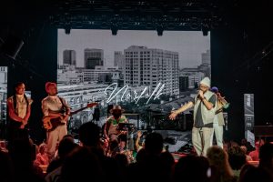 05 TobyMac Hits Deep Norfolk VA 2-26-2023 by Annette Holloway for CCMmag-6946