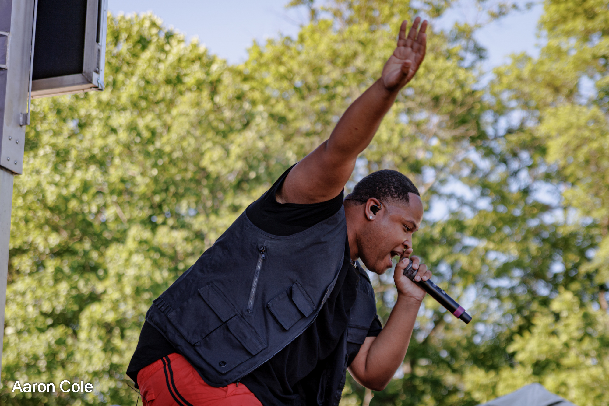 Aaron Cole Fringe Stage 6-30-2022 by Annette Holloway-0825