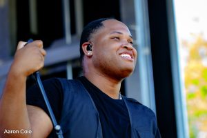 Aaron Cole Fringe Stage 6-30-2022 by Annette Holloway-6086