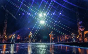Bethel Music Main Stage Fri 7-1-2022 by Annette Holloway-3561