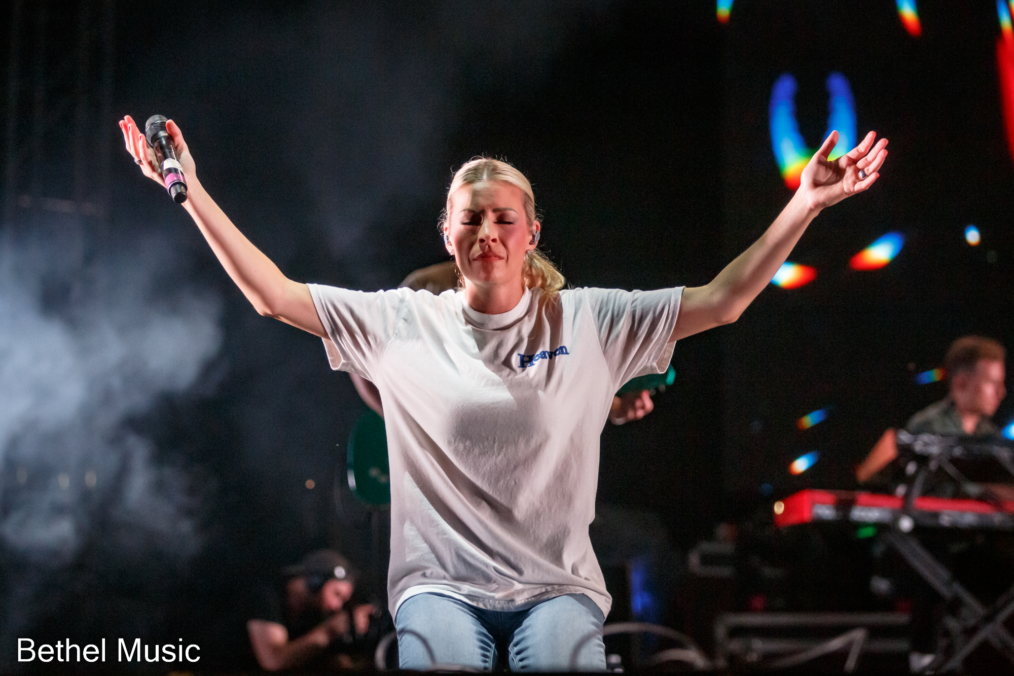 Bethel Music Main Stage Fri 7-1-2022 by Annette Holloway-6978