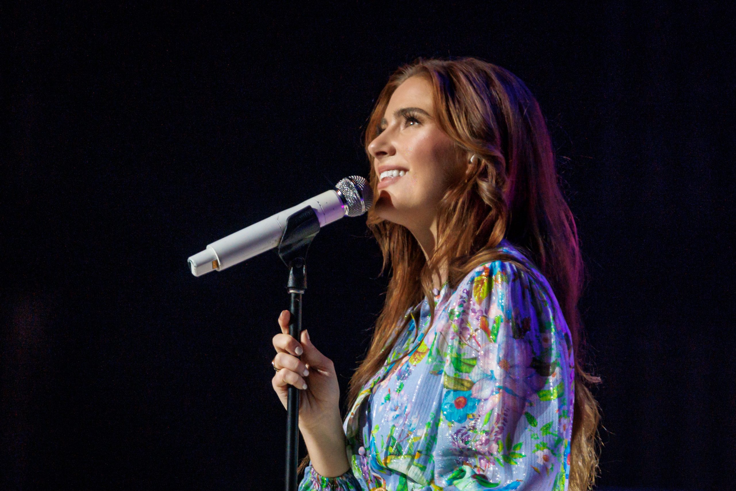 02 Riley Clemmons in Richmond VA 10-4-2023 by Annette Holloway for CCM Mag-2108