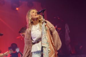 Anne Wilson performs in VA for her My Jesus Tour 10-7-2023