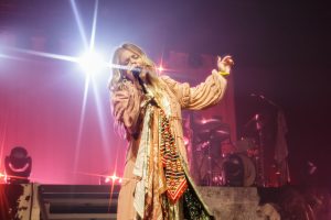 06 Anne Wilson VA Beach 10-7-2023 by Annette Holloway for CCM Mag-9005