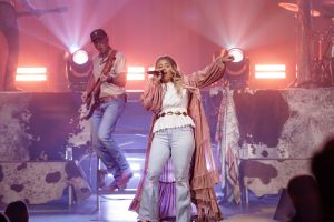 07 Anne Wilson VA Beach 10-7-2023 by Annette Holloway for CCM Mag-3378