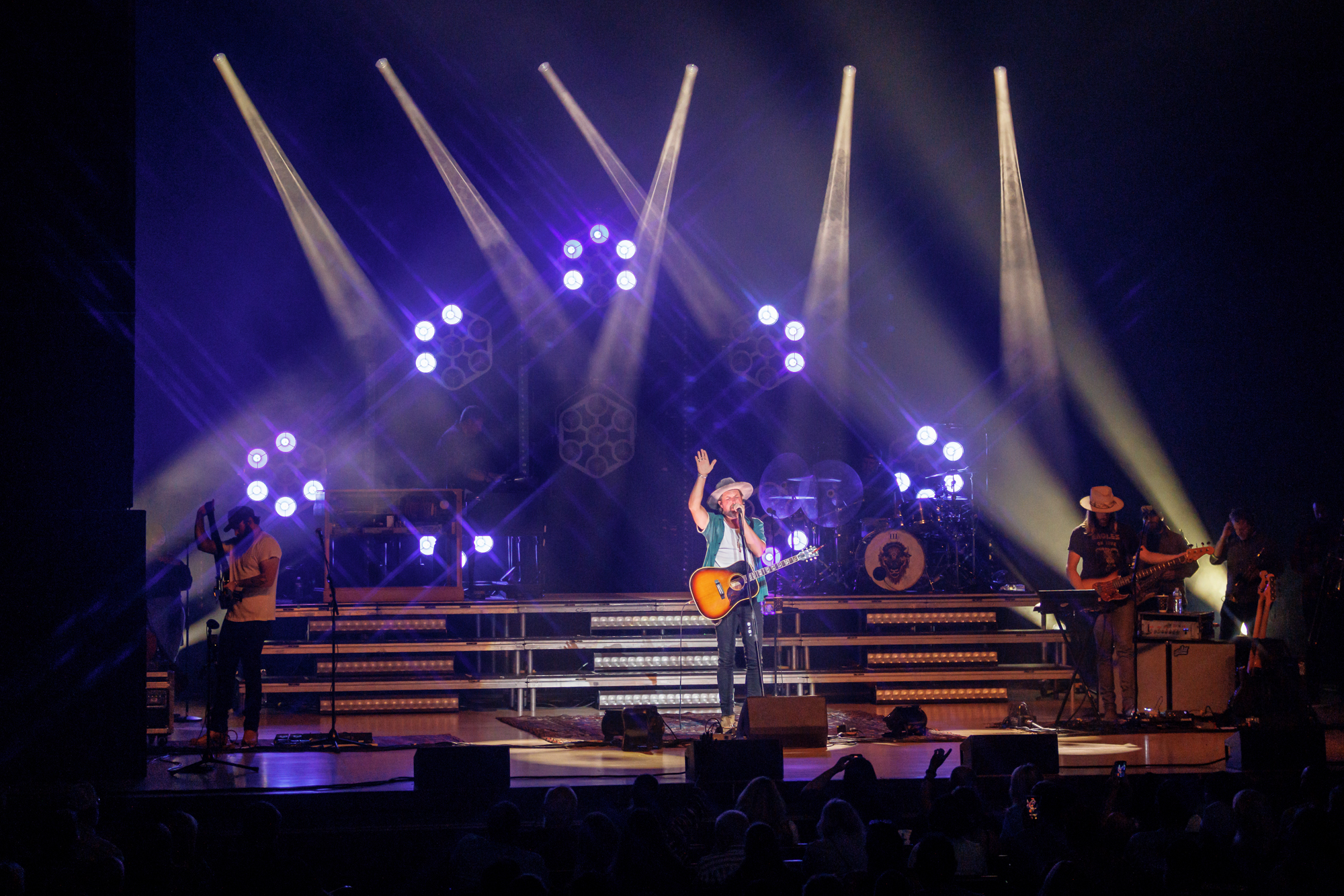 16 Zach Williams in Richmond VA 10-4-2023 by Annette Holloway for CCM Mag-2561