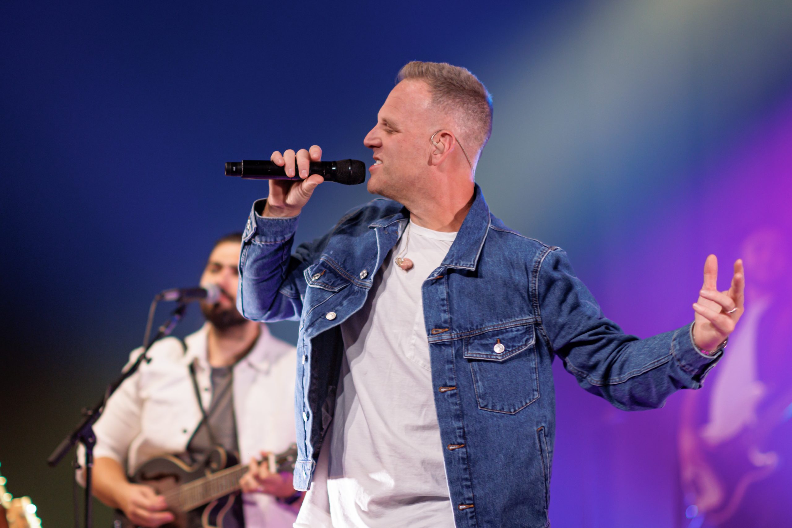 01 Matthew West MSYG Richmond VA 11-3-2023 by Annette Holloway for CCM Mag-1800