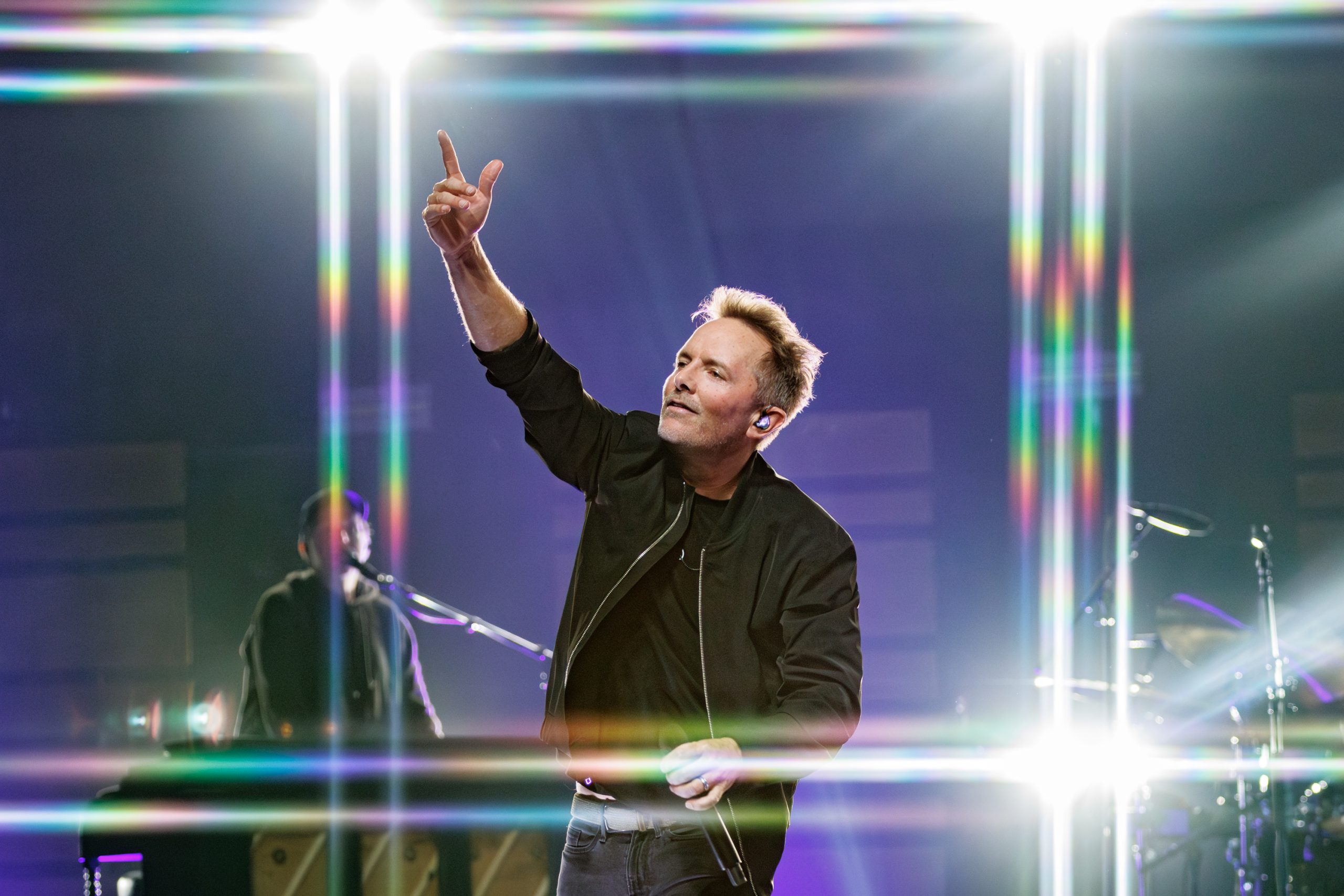 04 Chris Tomlin Hampton VA 11-2-2023 by Annette Holloway for CCM Mag-9627