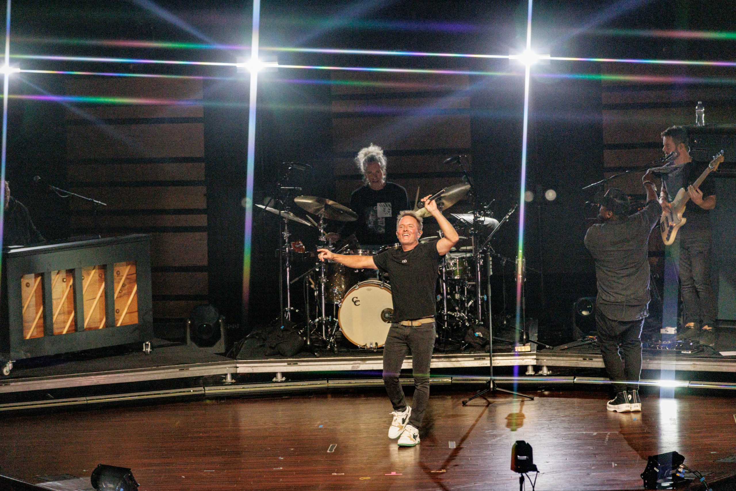 18 Chris Tomlin Hampton VA 11-2-2023 by Annette Holloway for CCM Mag-0544