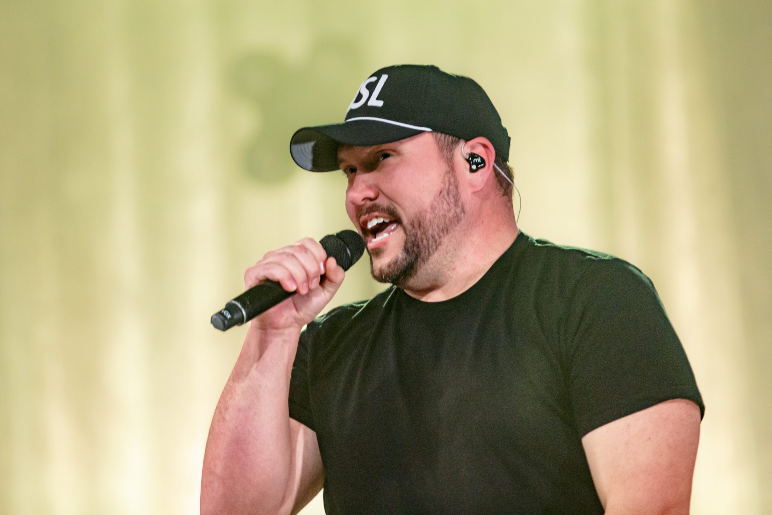 48 Micah Tyler MSYG Richmond VA 11-3-2023 by Annette Holloway for CCM Mag-9591