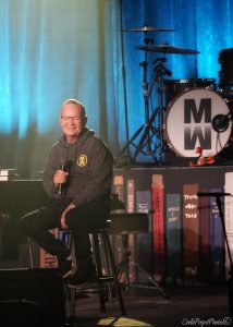 20231113_221448-01_wm