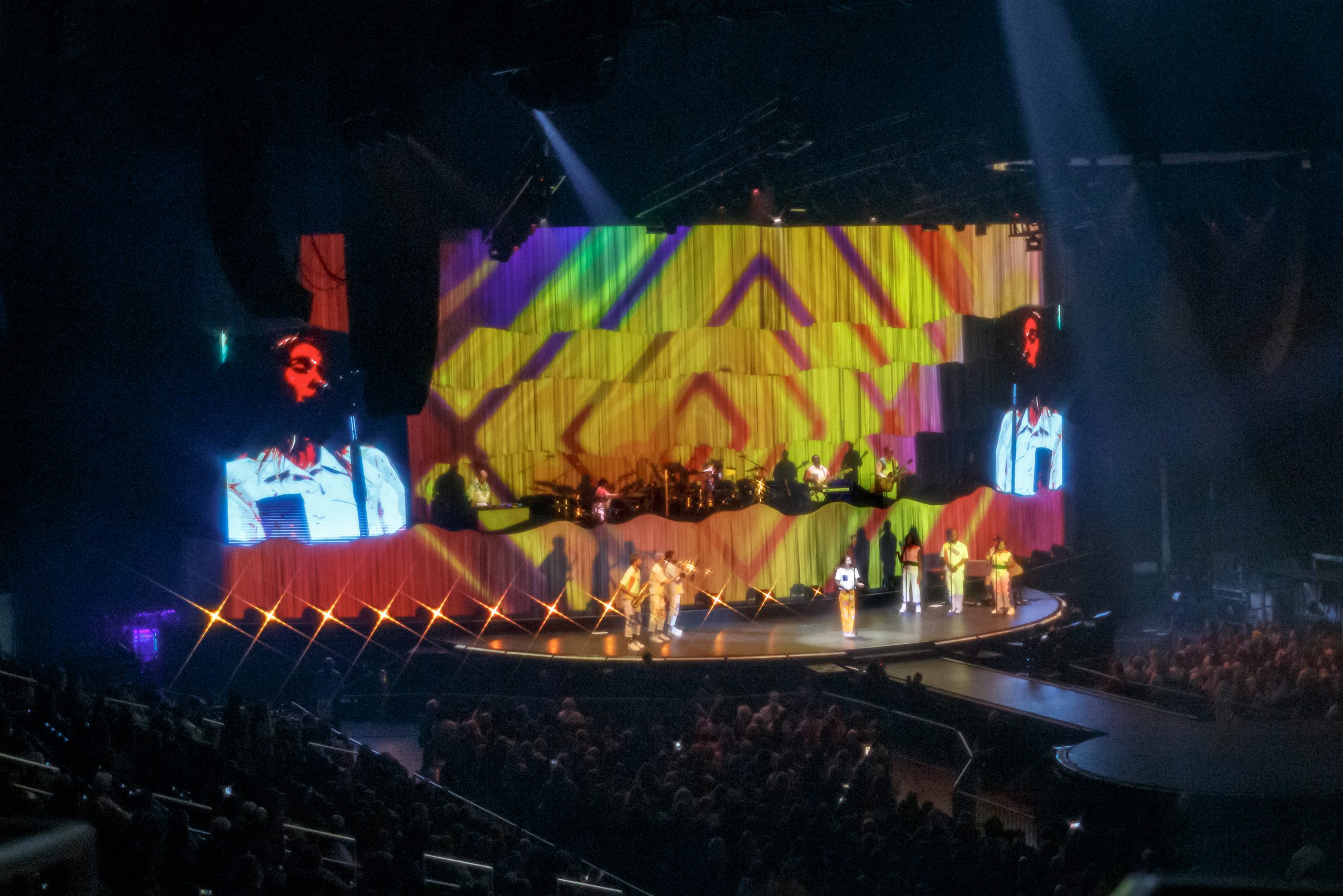 15 Lauren Daigle VA 3-16-2024 by Annette Holloway for CCM Mag-2786