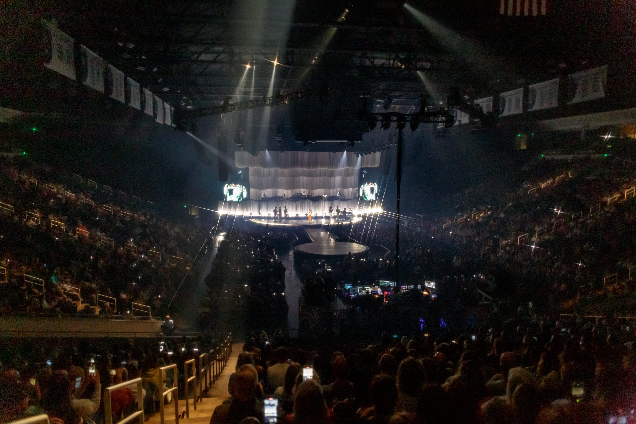 25 Lauren Daigle VA 3-16-2024 by Annette Holloway for CCM Mag-2818