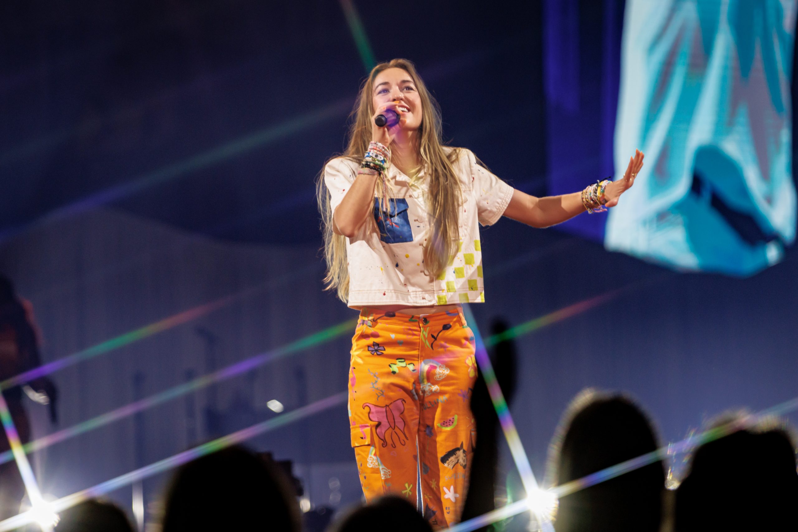 29 Lauren Daigle VA 3-16-2024 by Annette Holloway for CCM Mag-4077