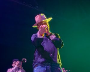 04 TobyMac WVa 3-23-2024 by Annette Holloway for CCM Mag-2