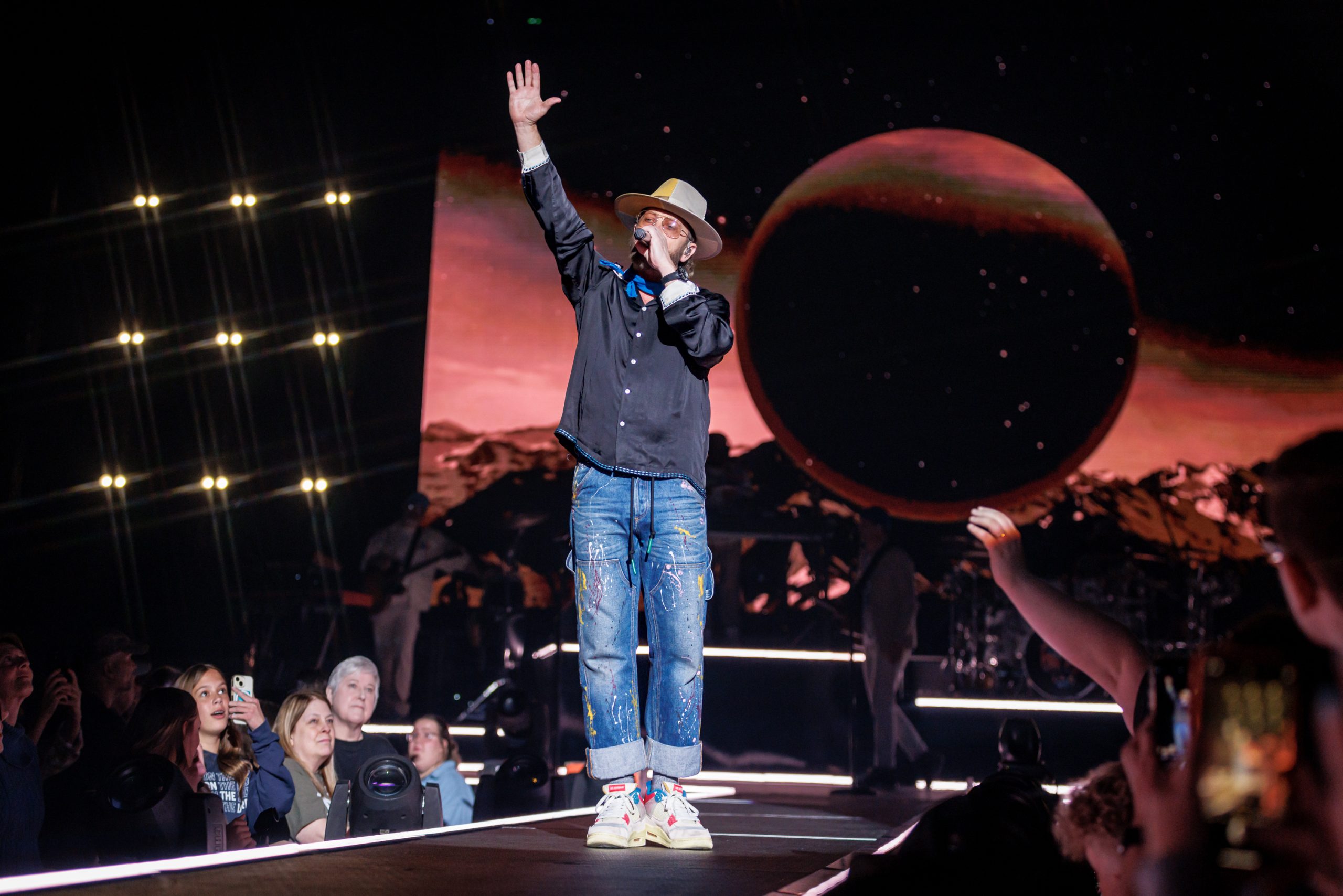 19 TobyMac WVa 3-23-2024 by Annette Holloway for CCM Mag-6858