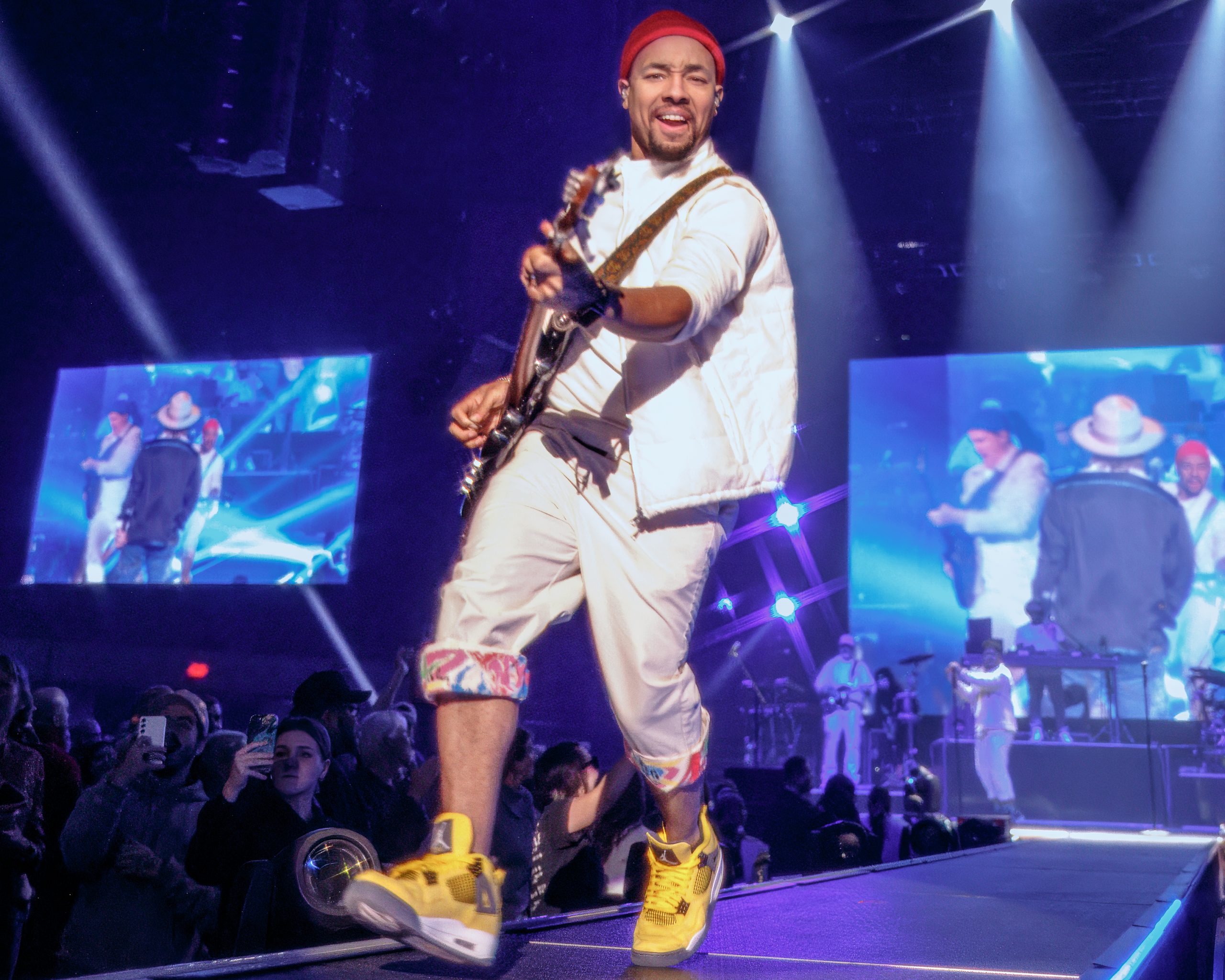 24 TobyMac WVa 3-23-2024 by Annette Holloway for CCM Mag-3492