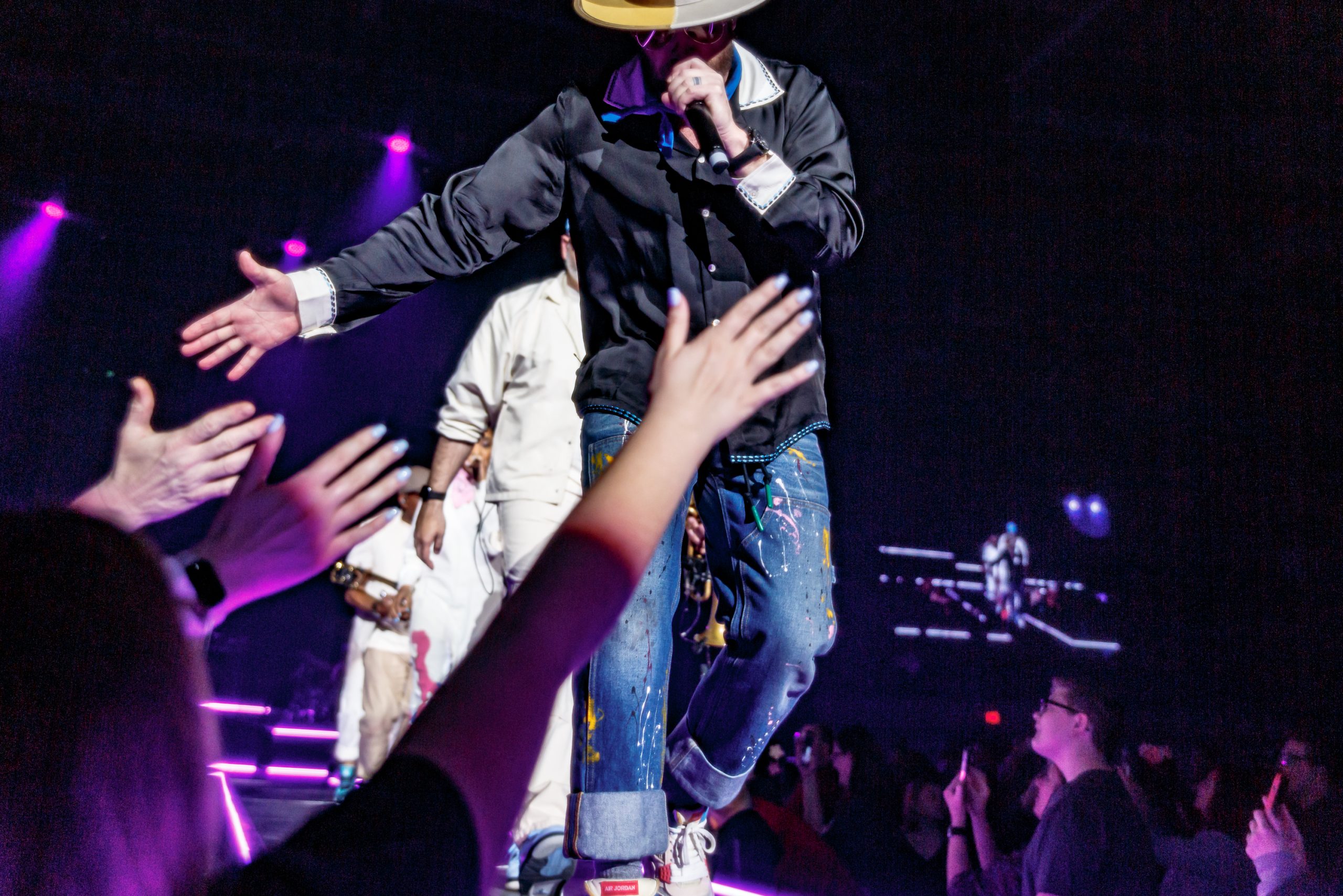 35 TobyMac WVa 3-23-2024 by Annette Holloway for CCM Mag-3635