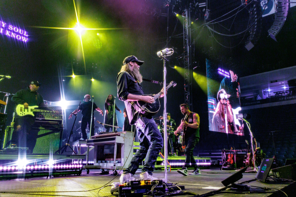 01 Crowder in Norfolk VA 10-18-2024 by Annette Holloway for CCM Mag-7935