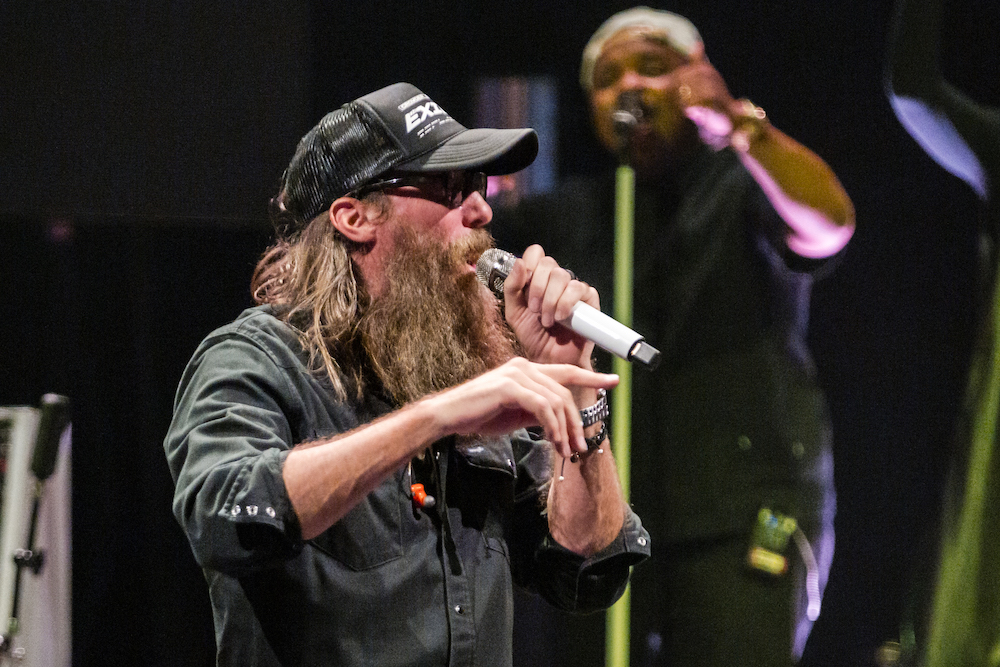 02 Crowder in Norfolk VA 10-18-2024 by Annette Holloway for CCM Mag-8800