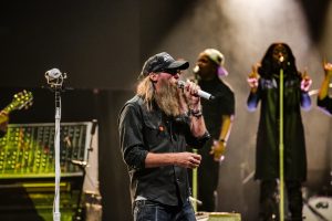 09 Crowder in Norfolk VA 10-18-2024 by Annette Holloway for CCM Mag-8793