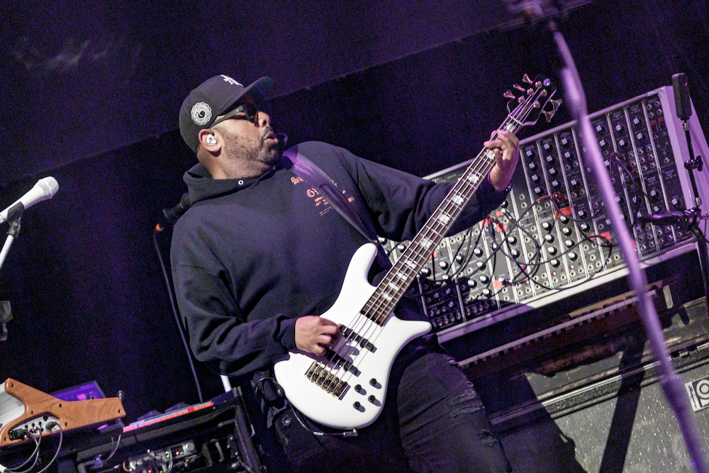 20 Crowder in Norfolk VA 10-18-2024 by Annette Holloway for CCM Mag-8840