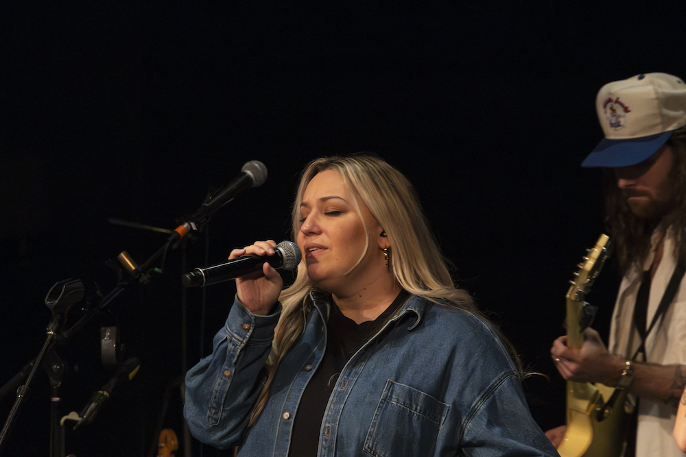 0F2A8099-Enhanced-NR