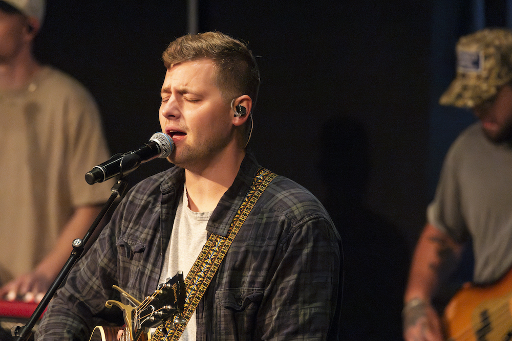 0F2A8125-Enhanced-NR