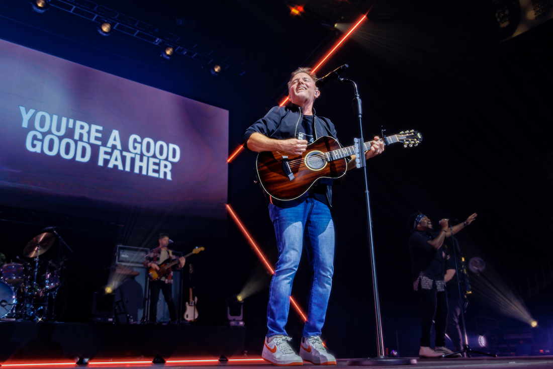 15 Chris Tomlin Norfolk VA 11-9-2024 by Annette Holloway-1124