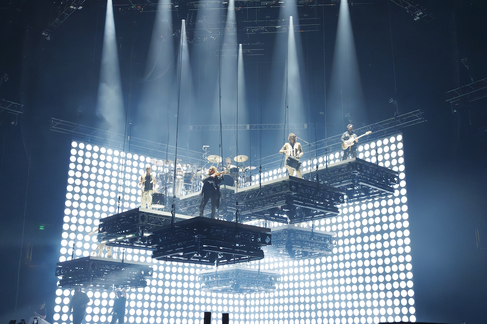 150A2775-Enhanced-NR