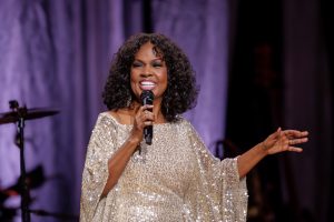 04 CeCe Winans Christmas Tour in VA 12-6-2024 by Annette Holloway-5654