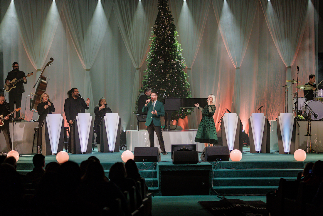 04 Grant & Gokey Christmas Tour 12-5-2024 by Annette Holloway-4630