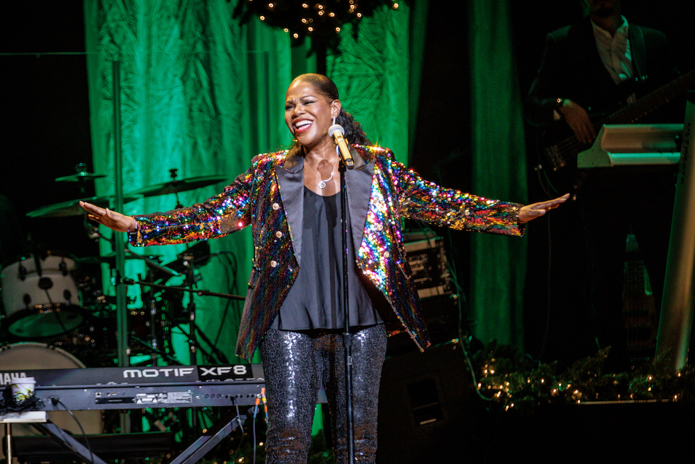 22 Roman and Debbie - CeCe Winans Christmas Tour in VA 12-6-2024 by Annette Holloway-5426