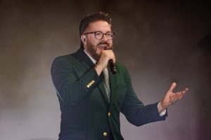 27 Grant & Gokey Christmas Tour 12-5-2024 by Annette Holloway-