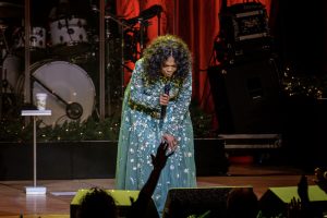 28 CeCe Winans Christmas Tour in VA 12-6-2024 by Annette Holloway-5204