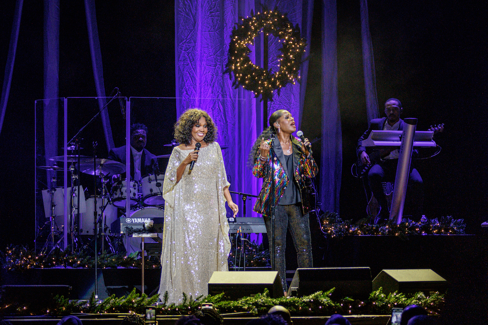 33 CeCe Winans Christmas Tour in VA 12-6-2024 by Annette Holloway-5518