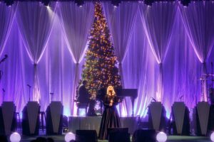 41 Grant & Gokey Christmas Tour 12-5-2024 by Annette Holloway-0220