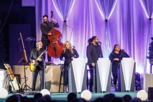 48 Grant & Gokey Christmas Tour 12-5-2024 by Annette Holloway-0060